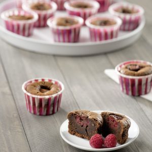 Muffins con corazón de frambuesas